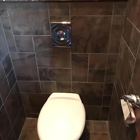 Apartment Kazarmenniy Pereulok 4 *