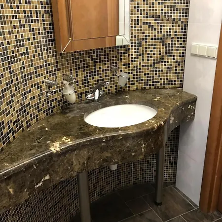 Apartment Kazarmenniy Pereulok 4