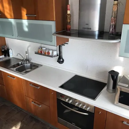 Kazarmenniy Pereulok 4 * Minsk
